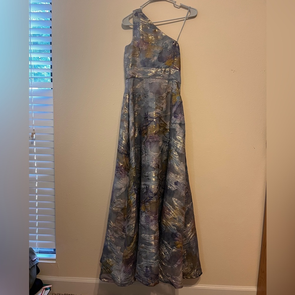 Aiden Mattox Formal Dress, size 2 - Picture 4 of 6